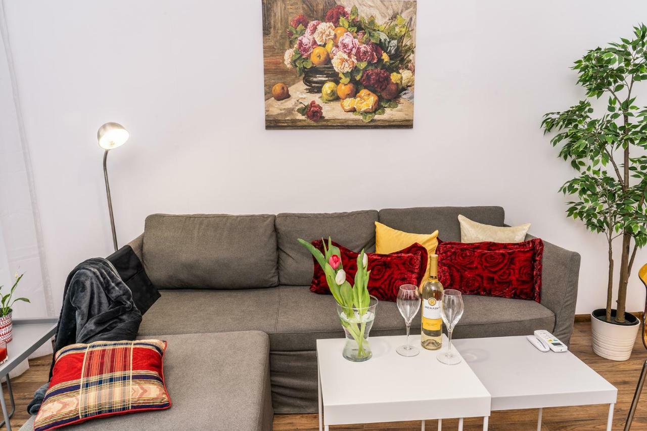 Loft Lägenhet Varna Exteriör bild